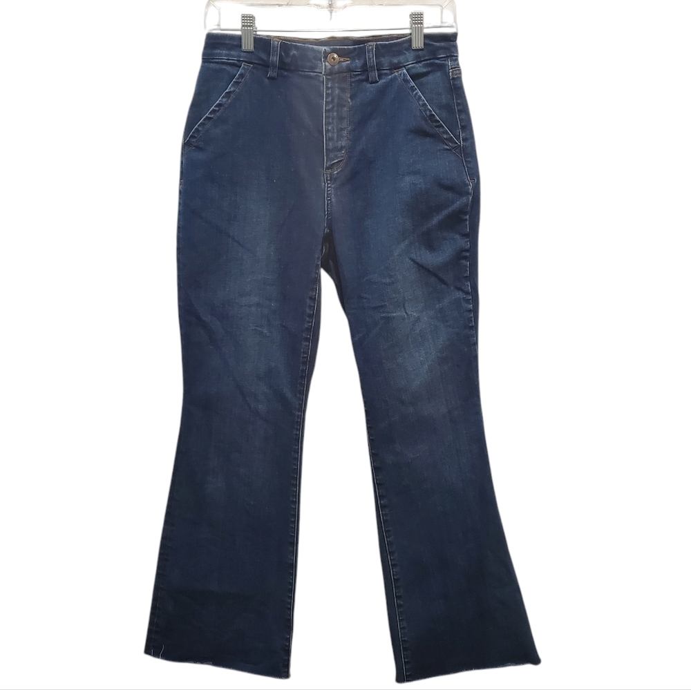 Duluth Trading Co Size 4 x 33 Raw Hem Flared Boot Cut Jeans Raw Hem